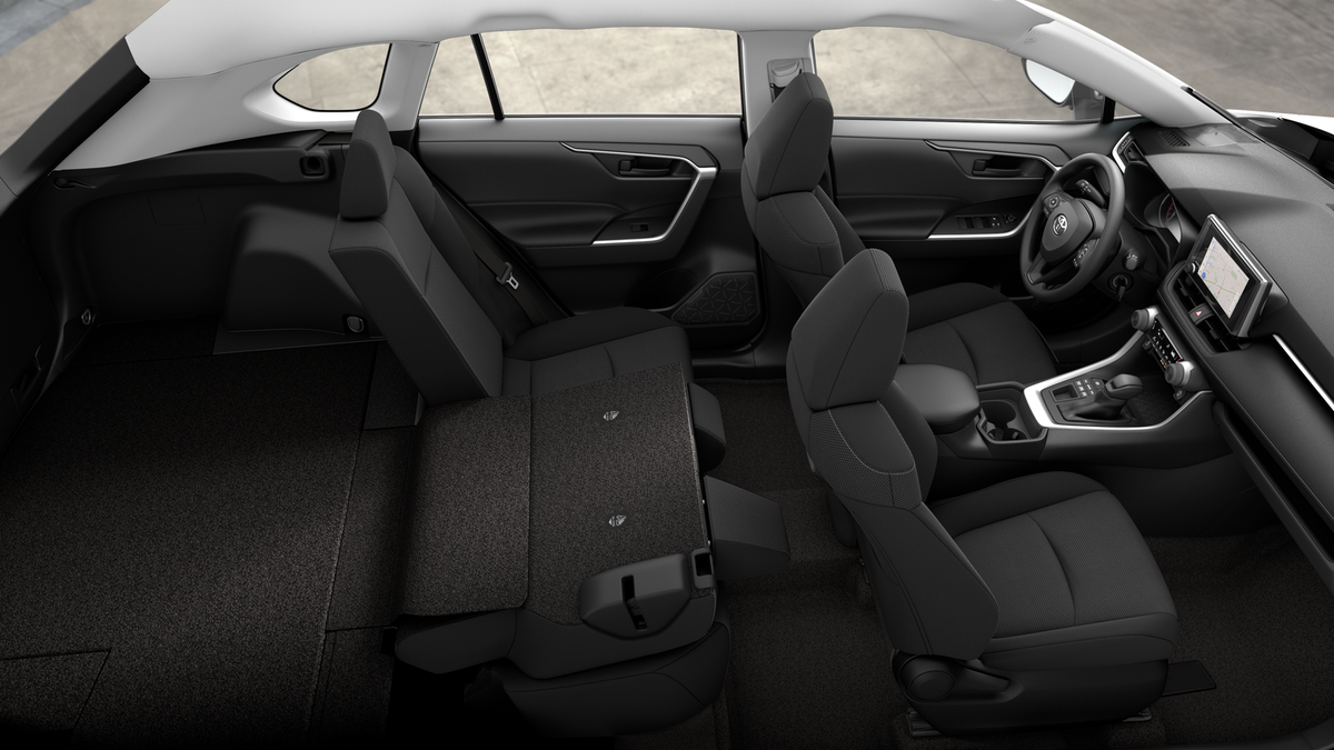 2025 Toyota RAV4 LE photo 4