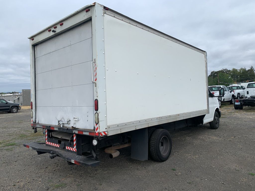 2006 Gmc Savana Cutaway 3500 photo 3