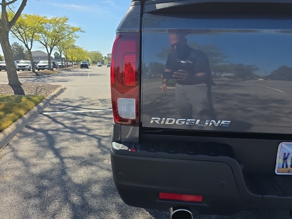 2023 Honda Ridgeline RTL-E photo 10