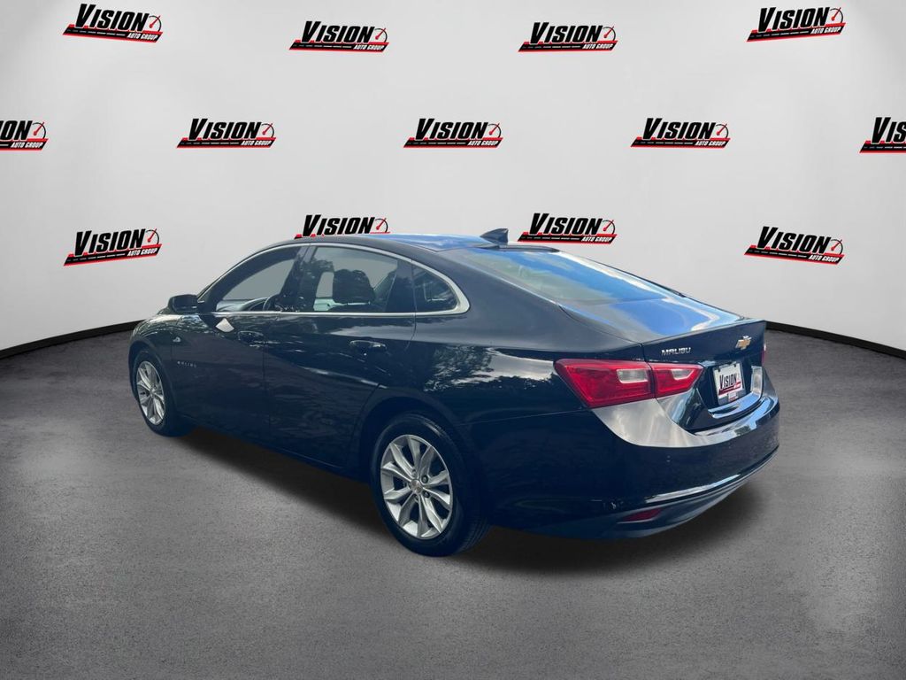 2025 Chevrolet Malibu 1LT photo 7