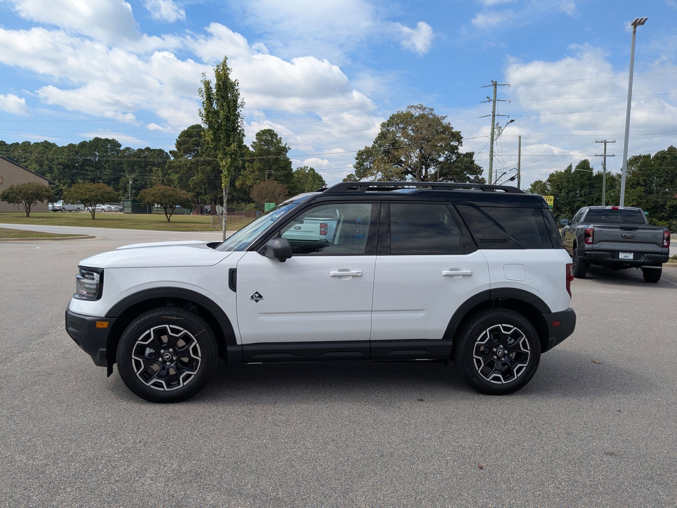 2025 Ford Bronco Sport Outer Banks photo 8