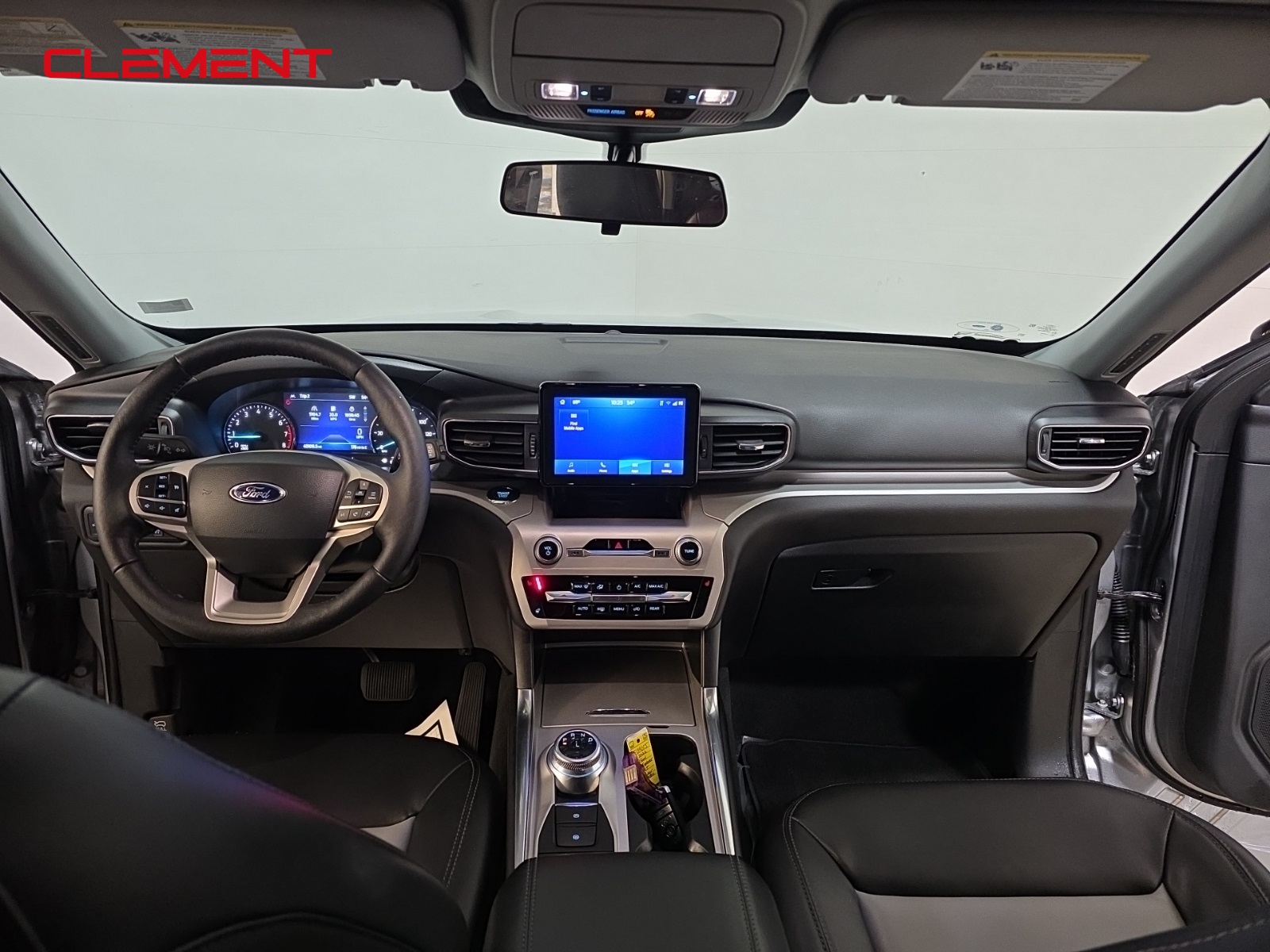 2022 Ford Explorer XLT photo 4