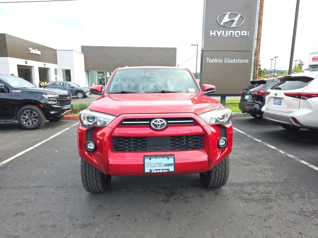 2022 Toyota 4Runner SR5 photo 4