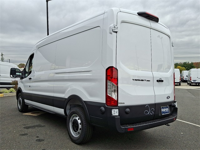 2026 Ford Transit photo 4
