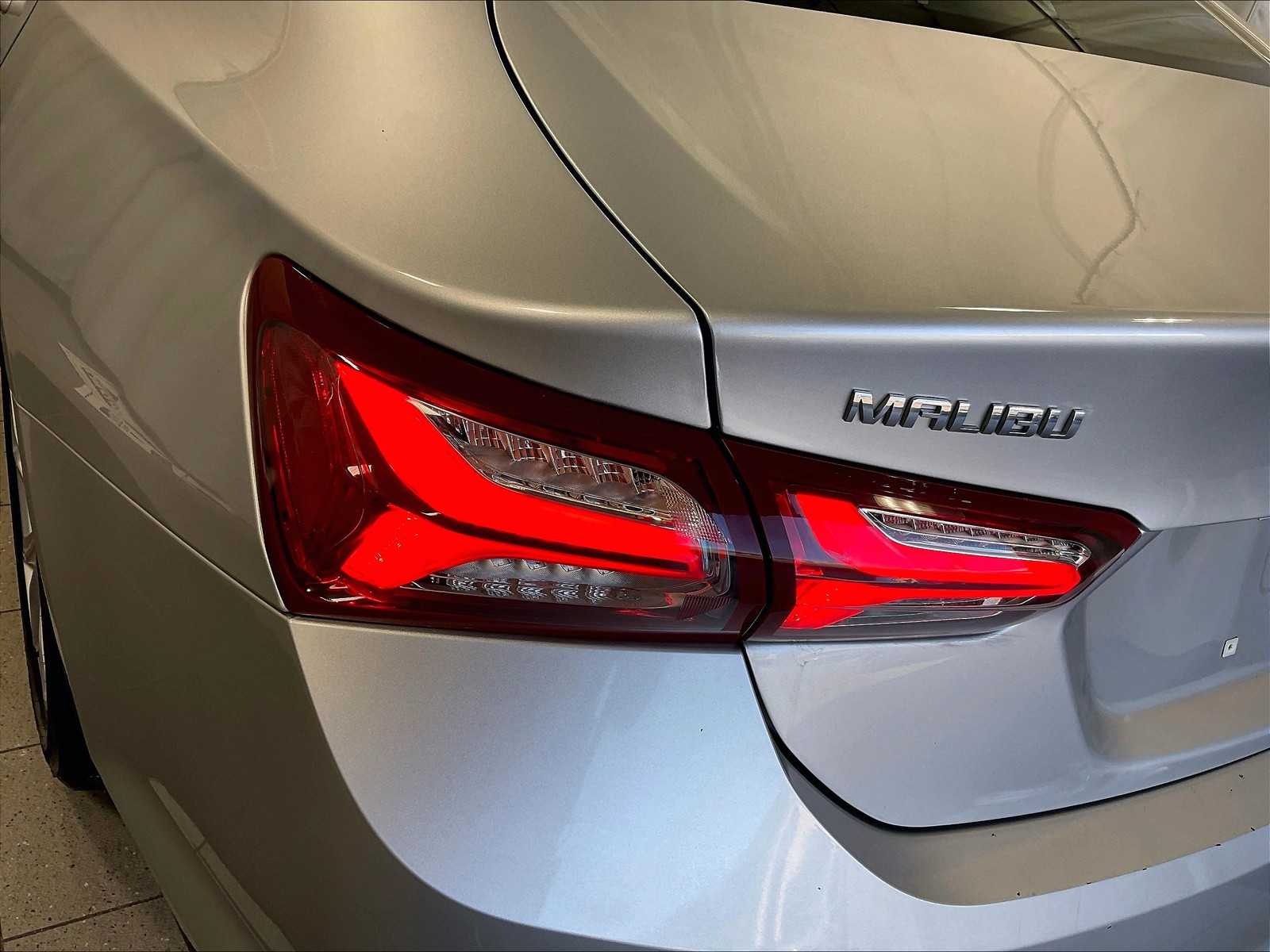 2022 Chevrolet Malibu 1LT photo 31
