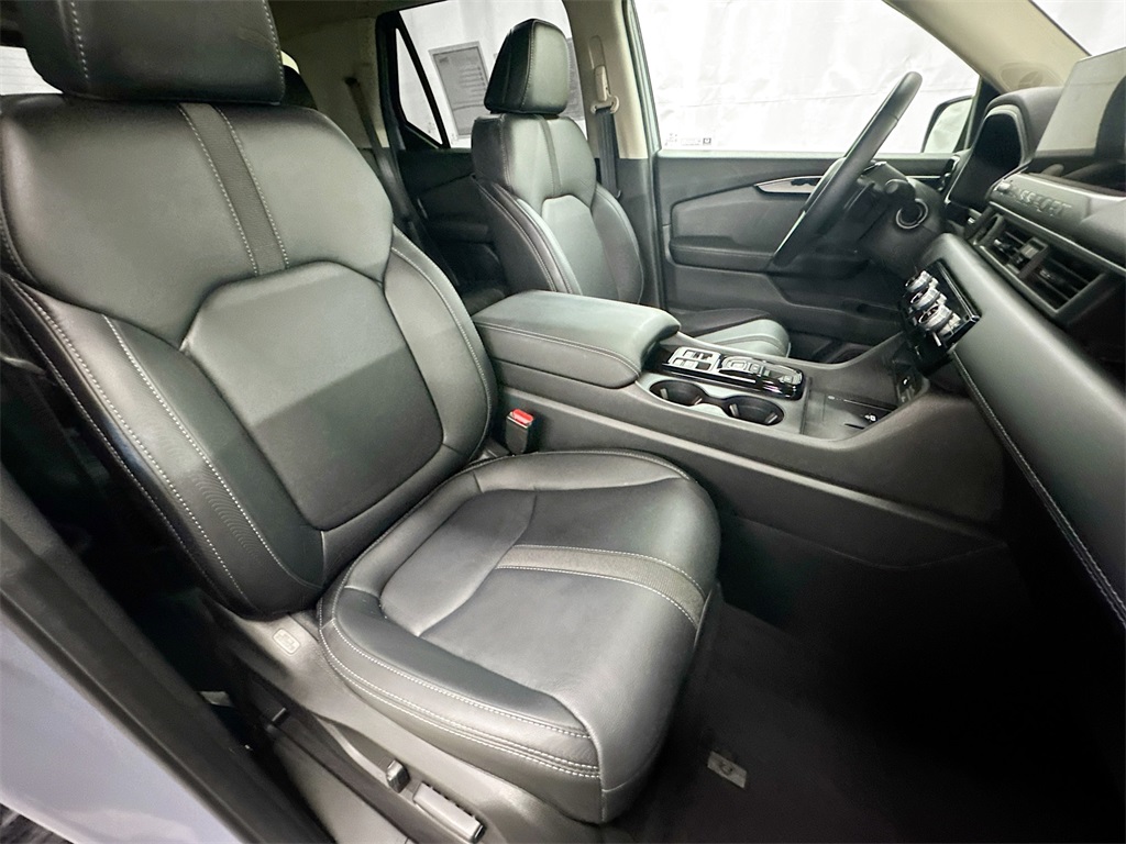 2026 Honda Passport photo 24