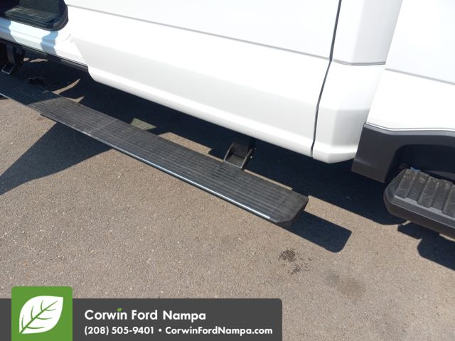 2025 Ford F-350 Platinum photo 29