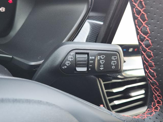 2024 Ford Escape ST-Line photo 26