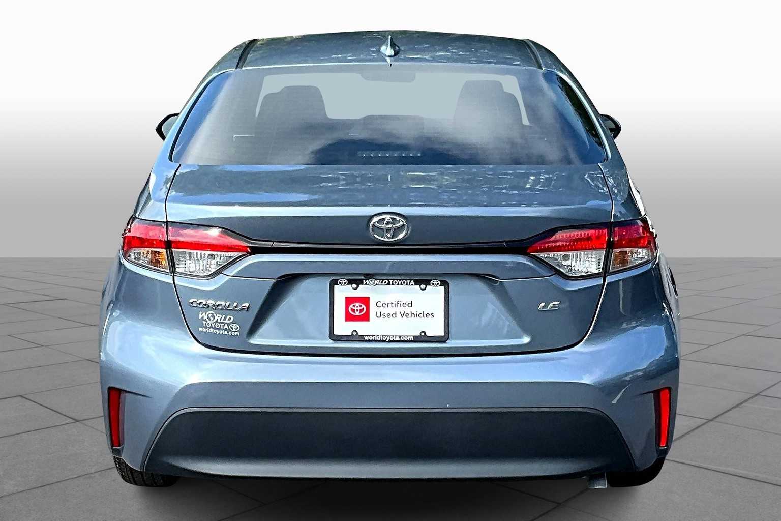 2024 Toyota Corolla LE photo 4