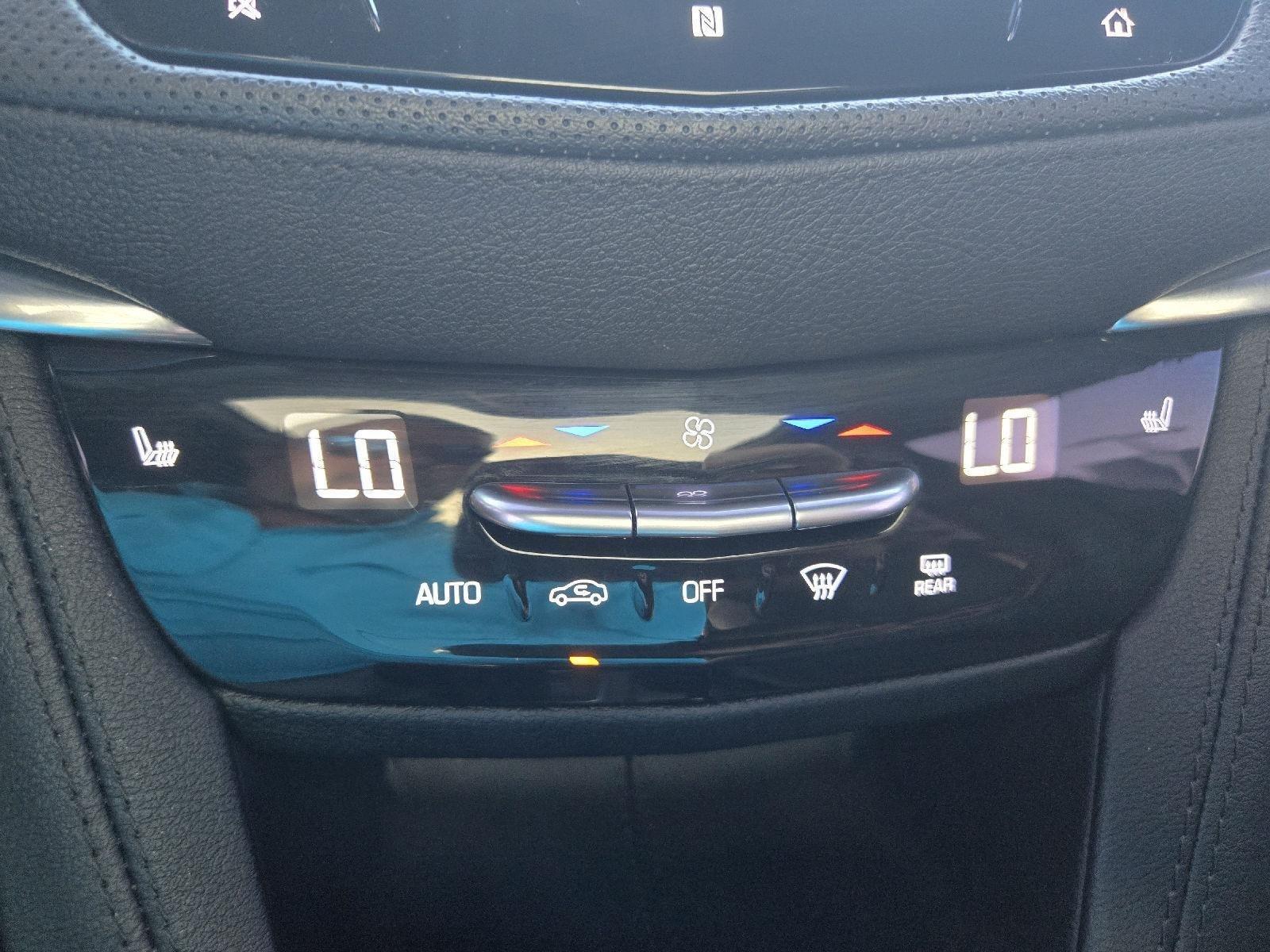2021 Cadillac XT5 Premium Luxury photo 19