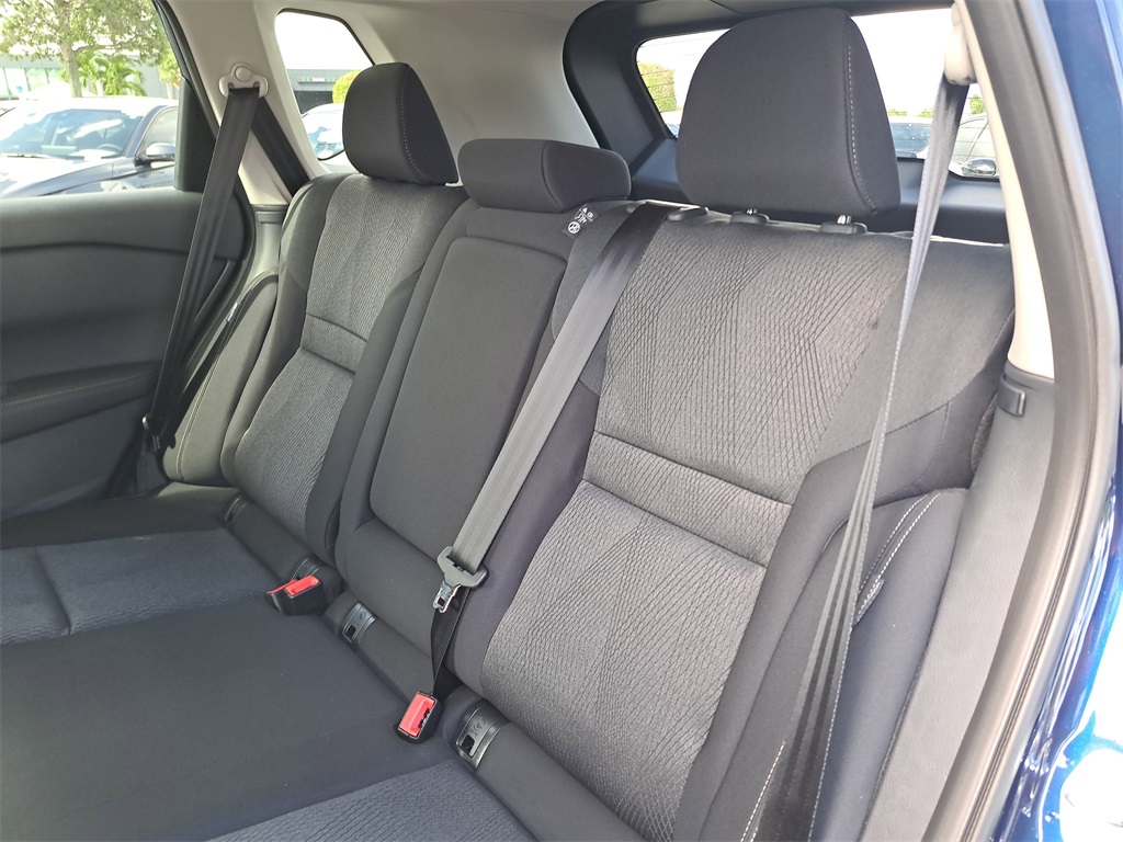 2026 Nissan Rogue SV photo 13