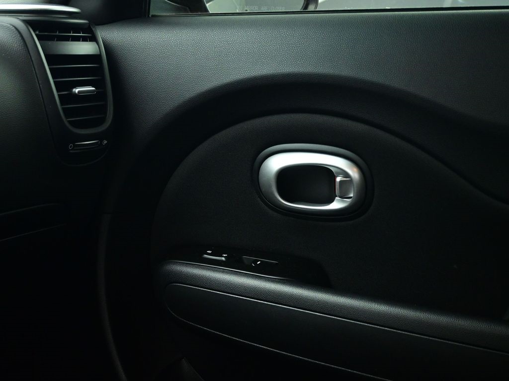 2015 Kia Soul Base photo 26