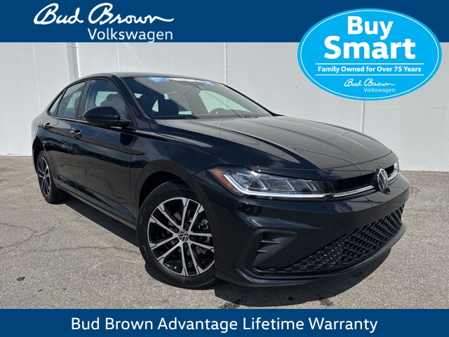 2025 Volkswagen Jetta Sport's photo
