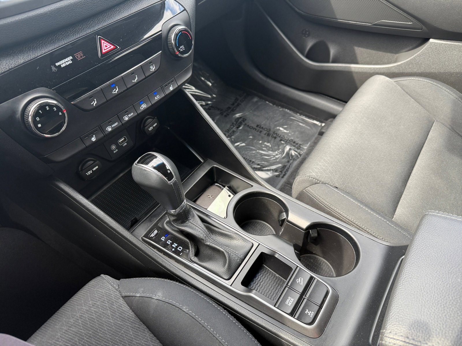 2016 Hyundai Tucson Sport photo 13