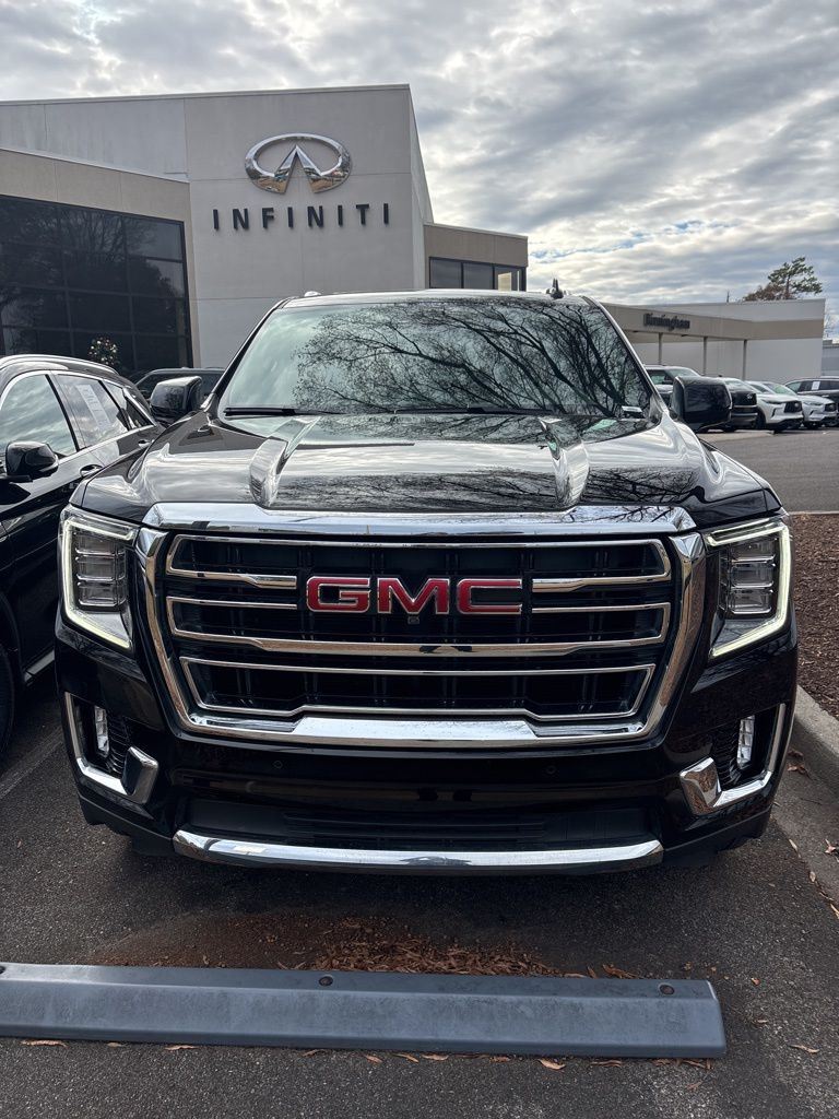 2022 GMC Yukon XL SLT's photo