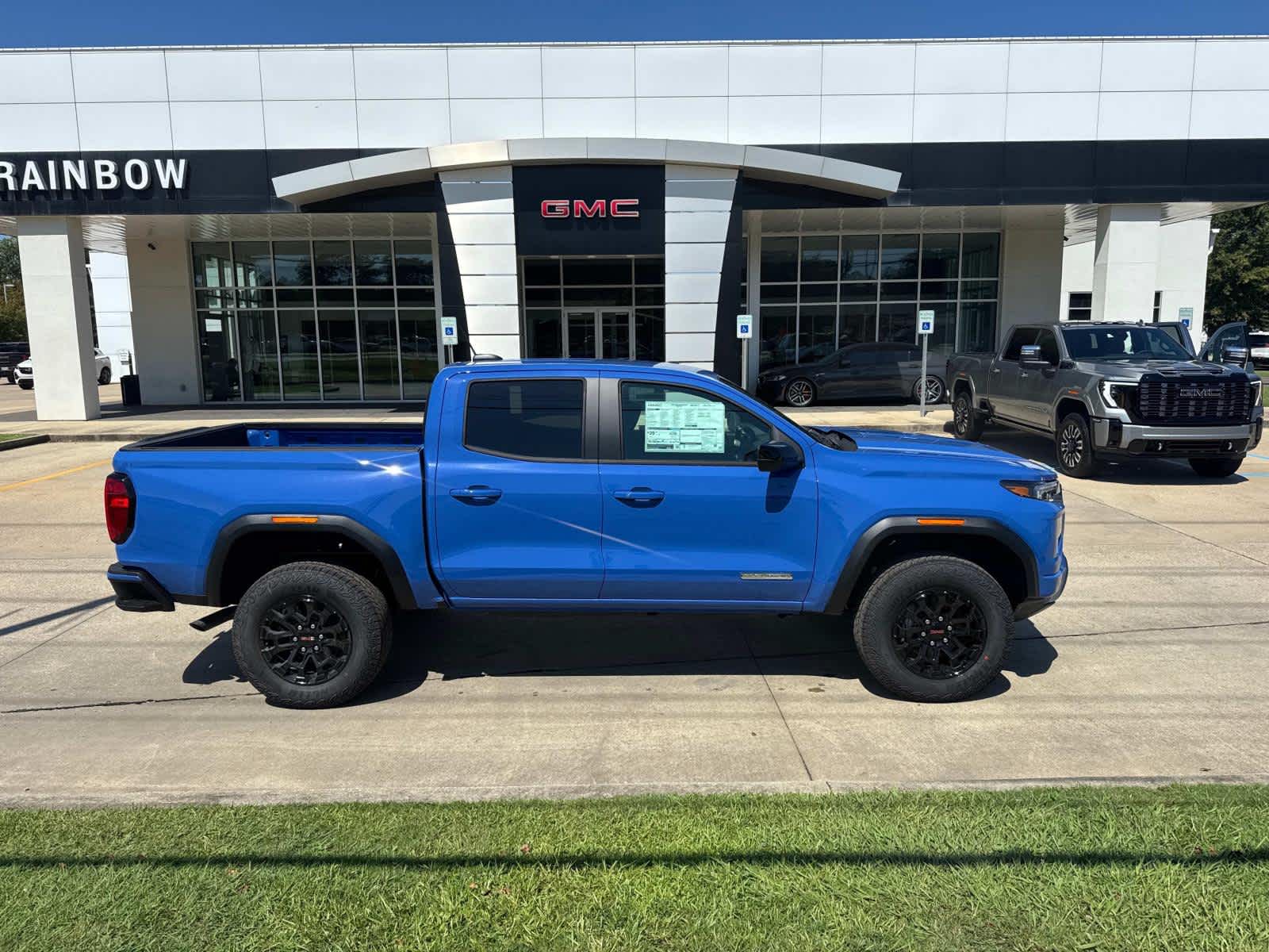 2026 GMC Canyon Elevation's photo