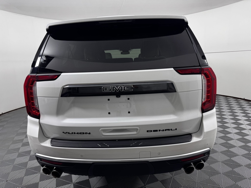 2024 Gmc Yukon XL Denali photo 12