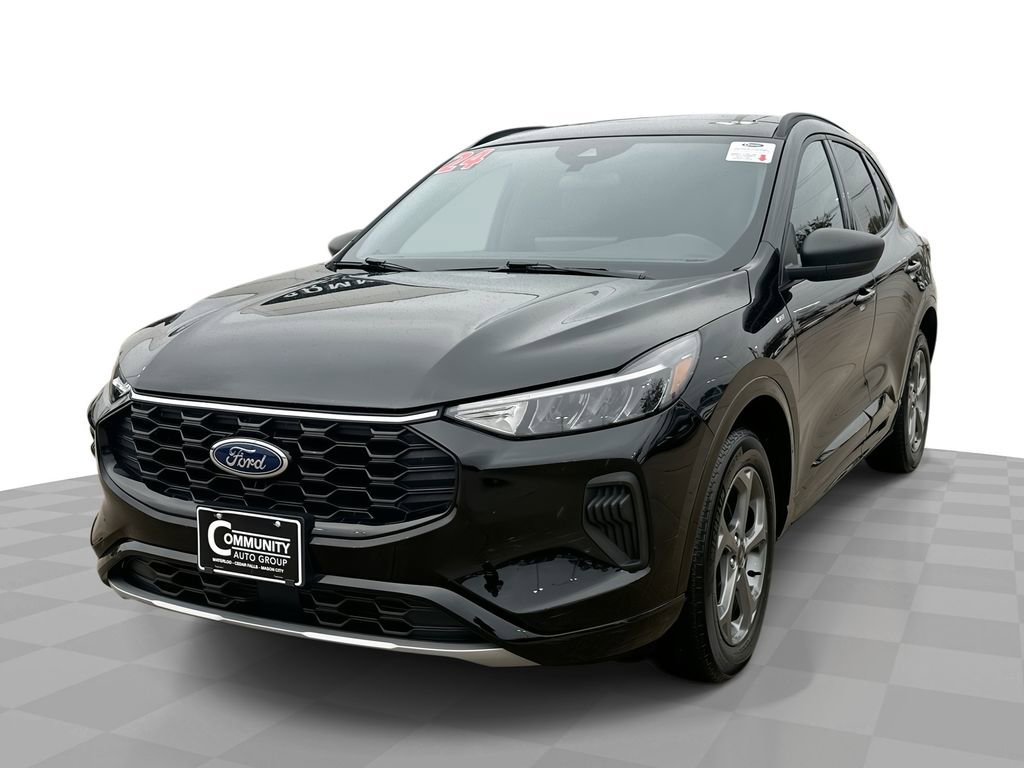 2024 Ford Escape ST-Line's photo