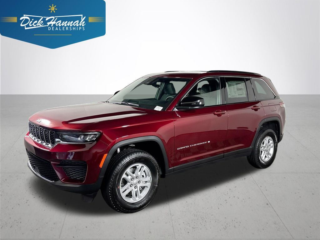 2025 Jeep Grand Cherokee Laredo's photo