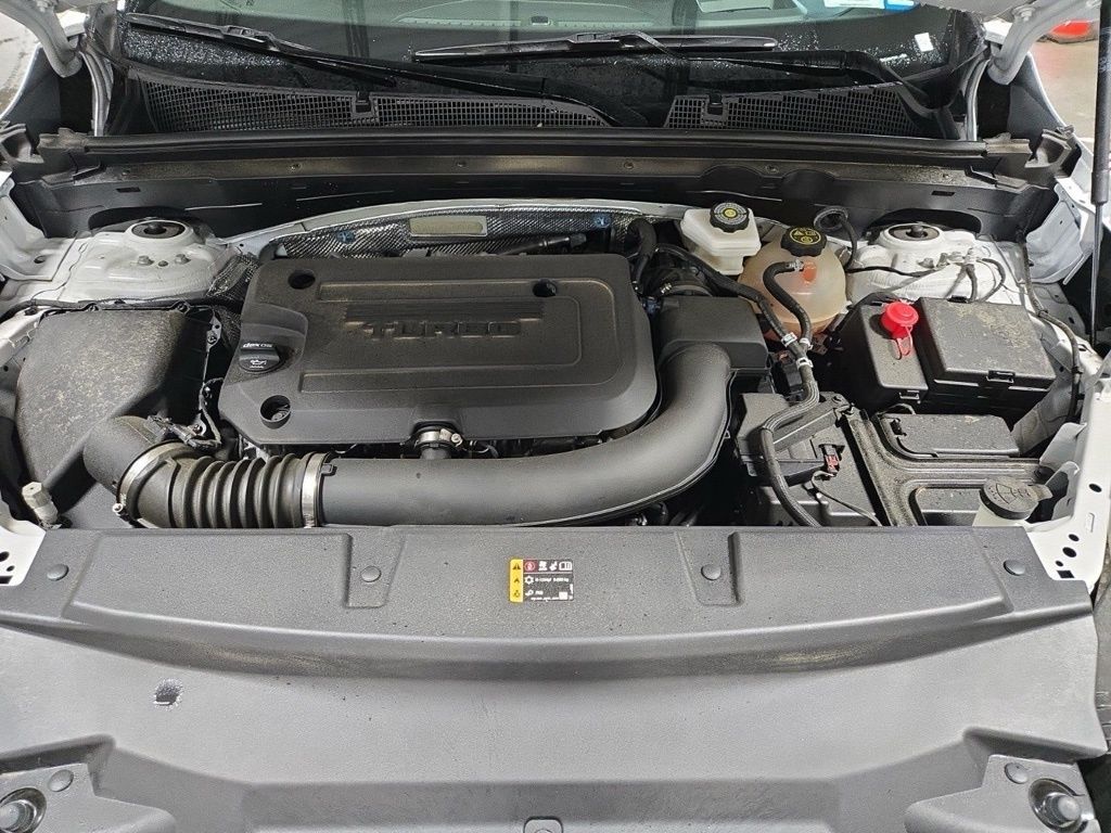 2024 Buick Envision Sport Touring photo 2