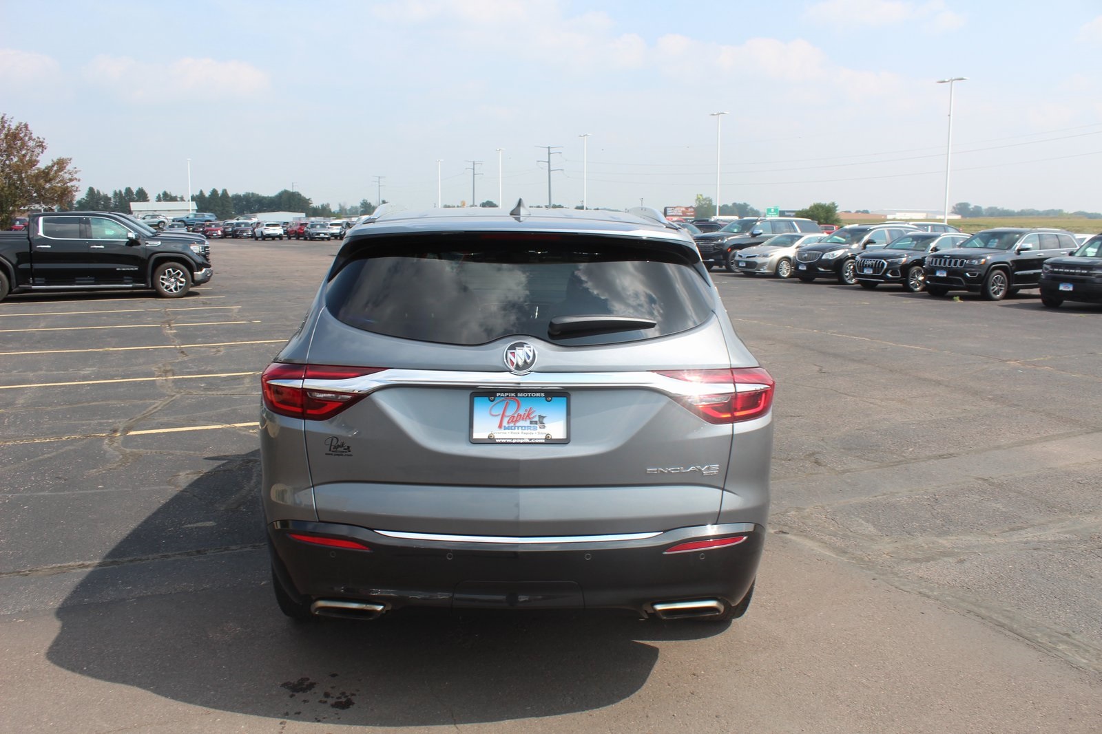 2019 Buick Enclave Premium photo 2