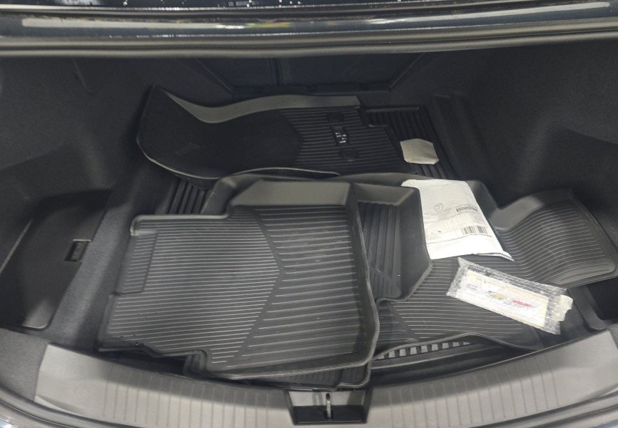 2025 CADILLAC CT5 - Image 11