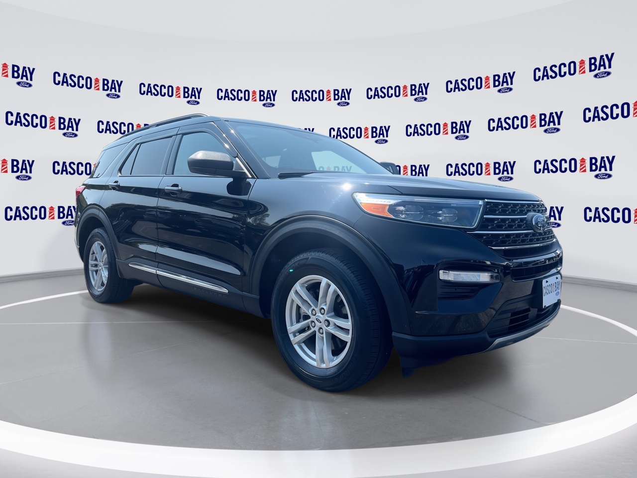 2023 Ford Explorer XLT's photo