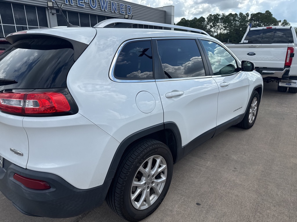 2015 Jeep Cherokee Latitude photo 5