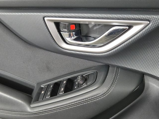 2022 Subaru Forester Premium photo 27