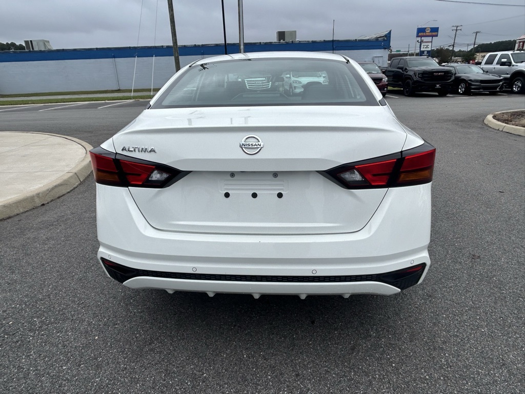 2021 Nissan Altima 2.5 S photo 4