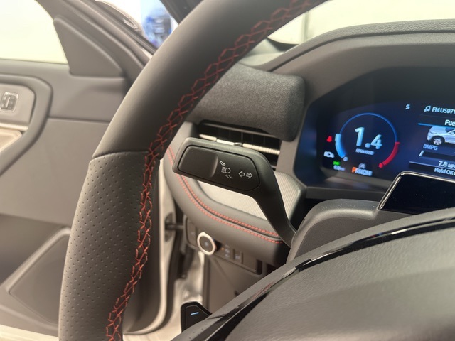 2025 Ford Explorer ST photo 13