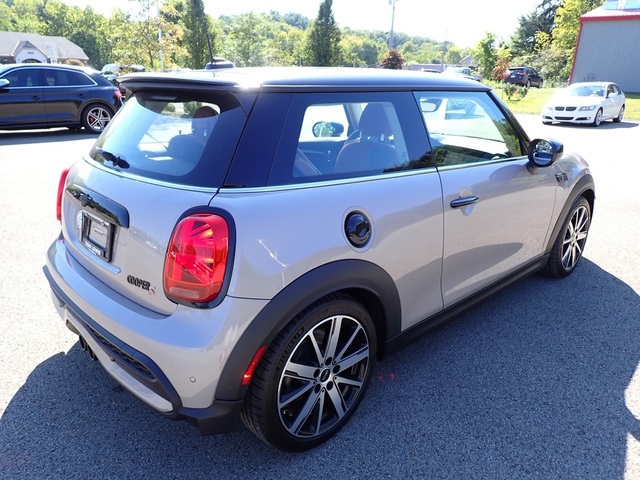 2023 Mini Cooper Base photo 6