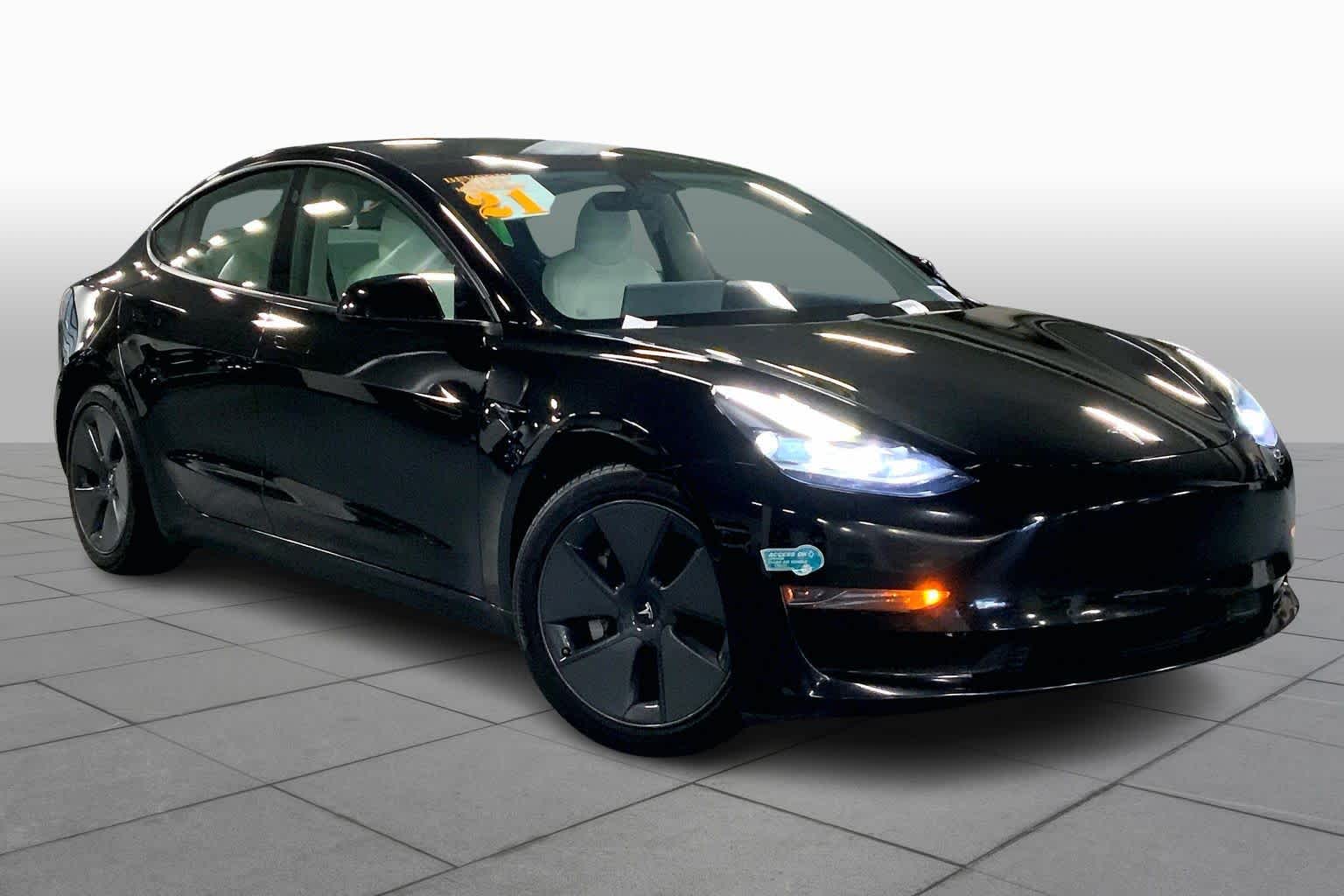 Used 2021 Tesla Model 3 Base with VIN 5YJ3E1EA1MF069664 for sale in Beverly Hills, CA