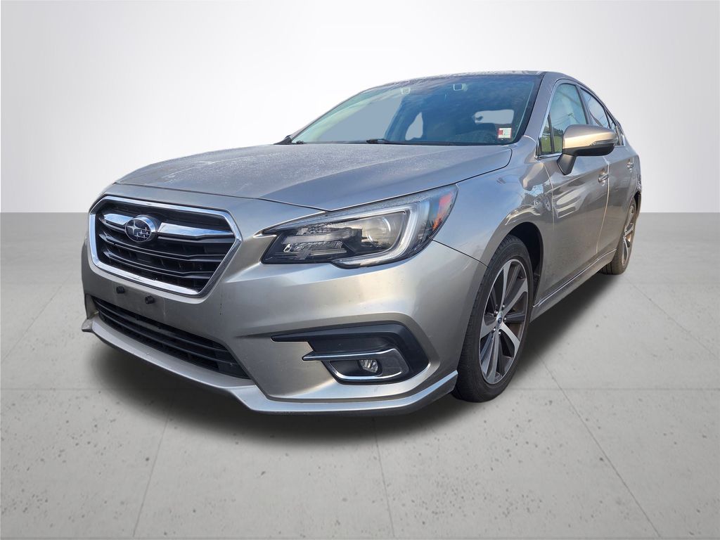 2018 Subaru Legacy 2.5i photo 2