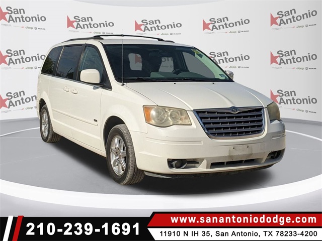 2008 Chrysler Town & Country