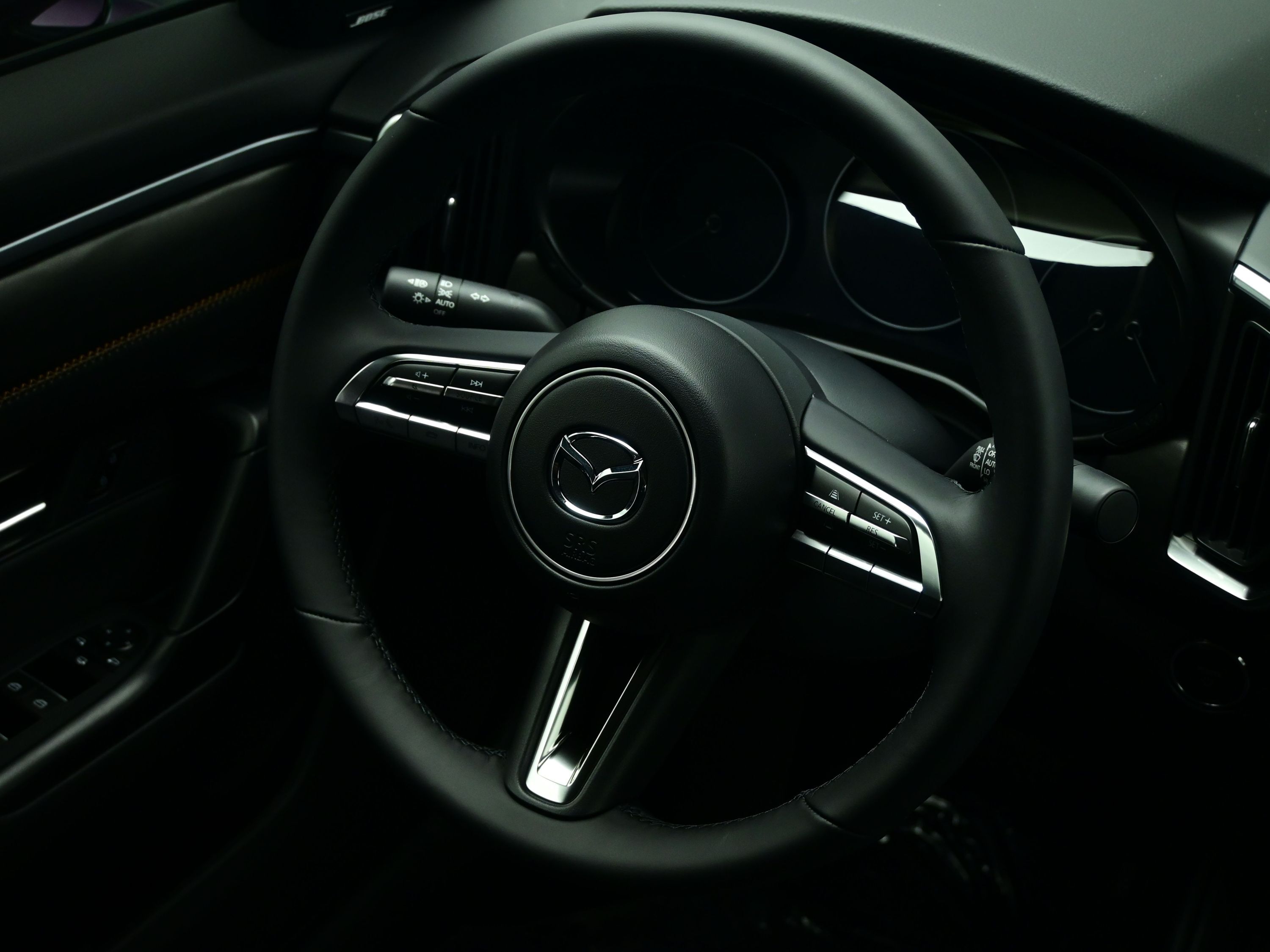 2025 Mazda CX-50 Premium Plus photo 6