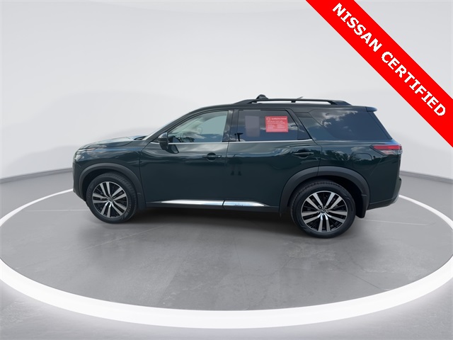 2023 Nissan Pathfinder Platinum photo 5