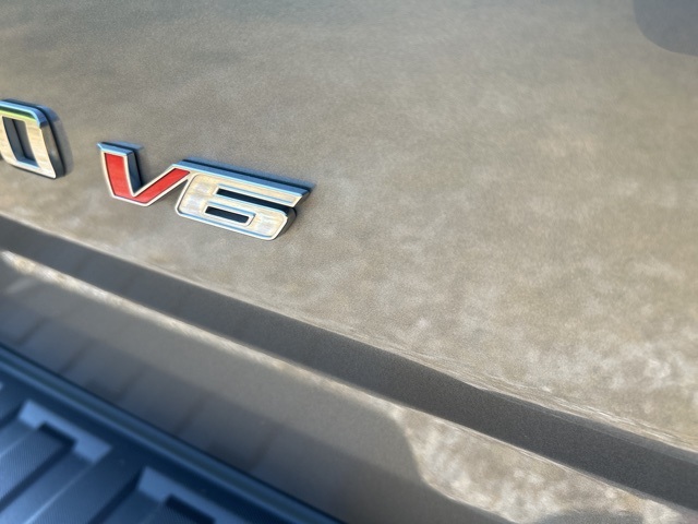 2020 Chevrolet Colorado Z71 photo 10