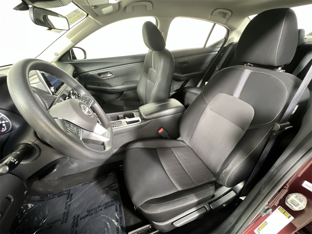 2024 Nissan Sentra SV photo 13