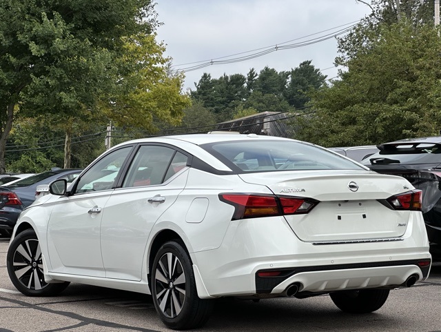 2022 Nissan Altima 2.5 SL photo 2