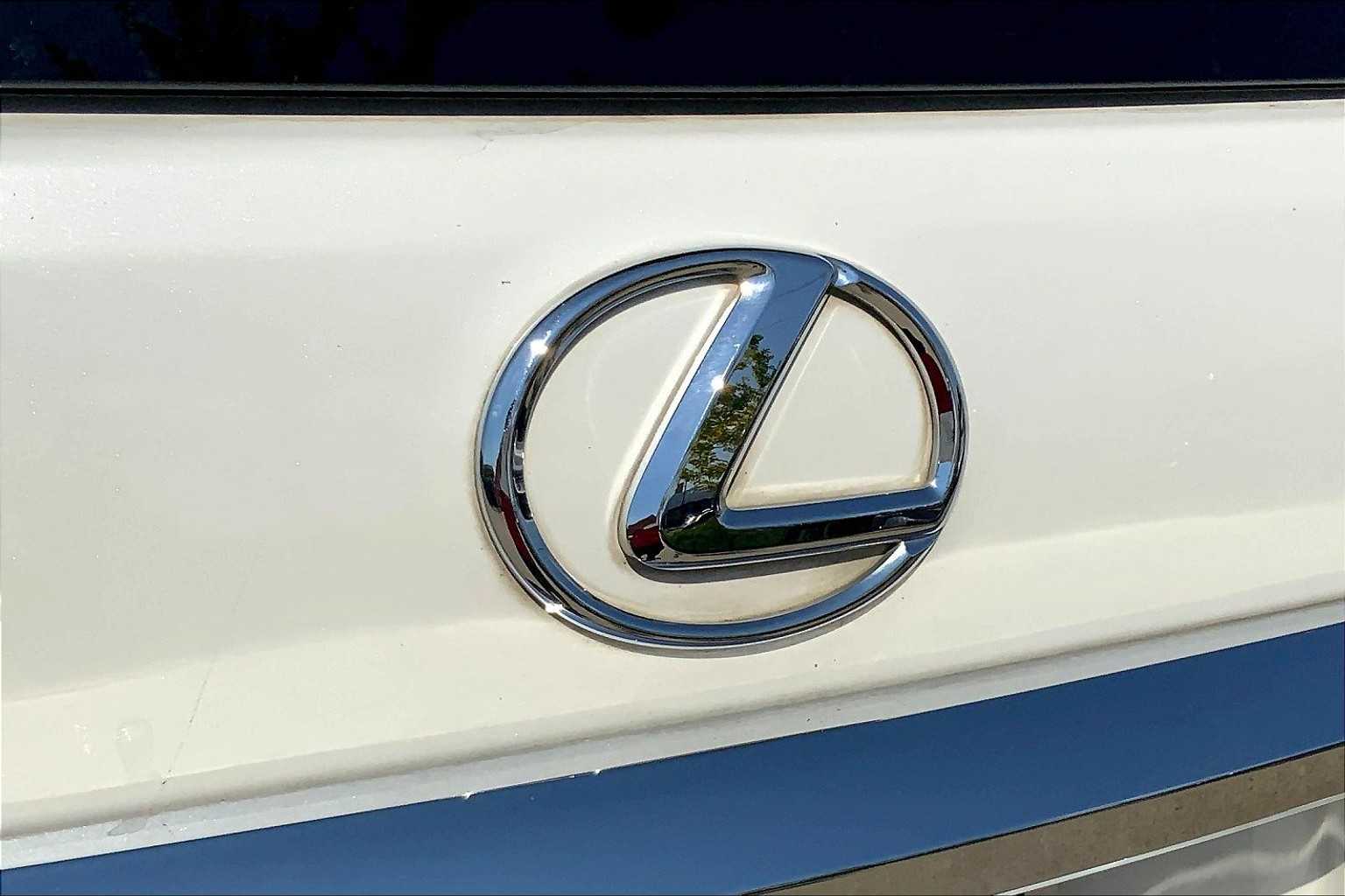2018 Lexus GX 460 Premium photo 28