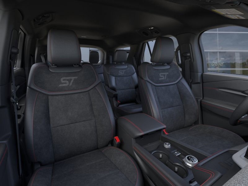 2025 Ford Explorer ST photo 9
