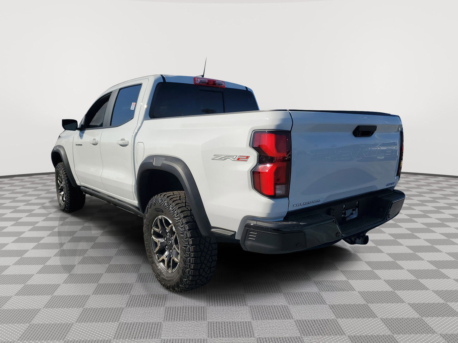 2026 Chevrolet Colorado ZR2 photo 2