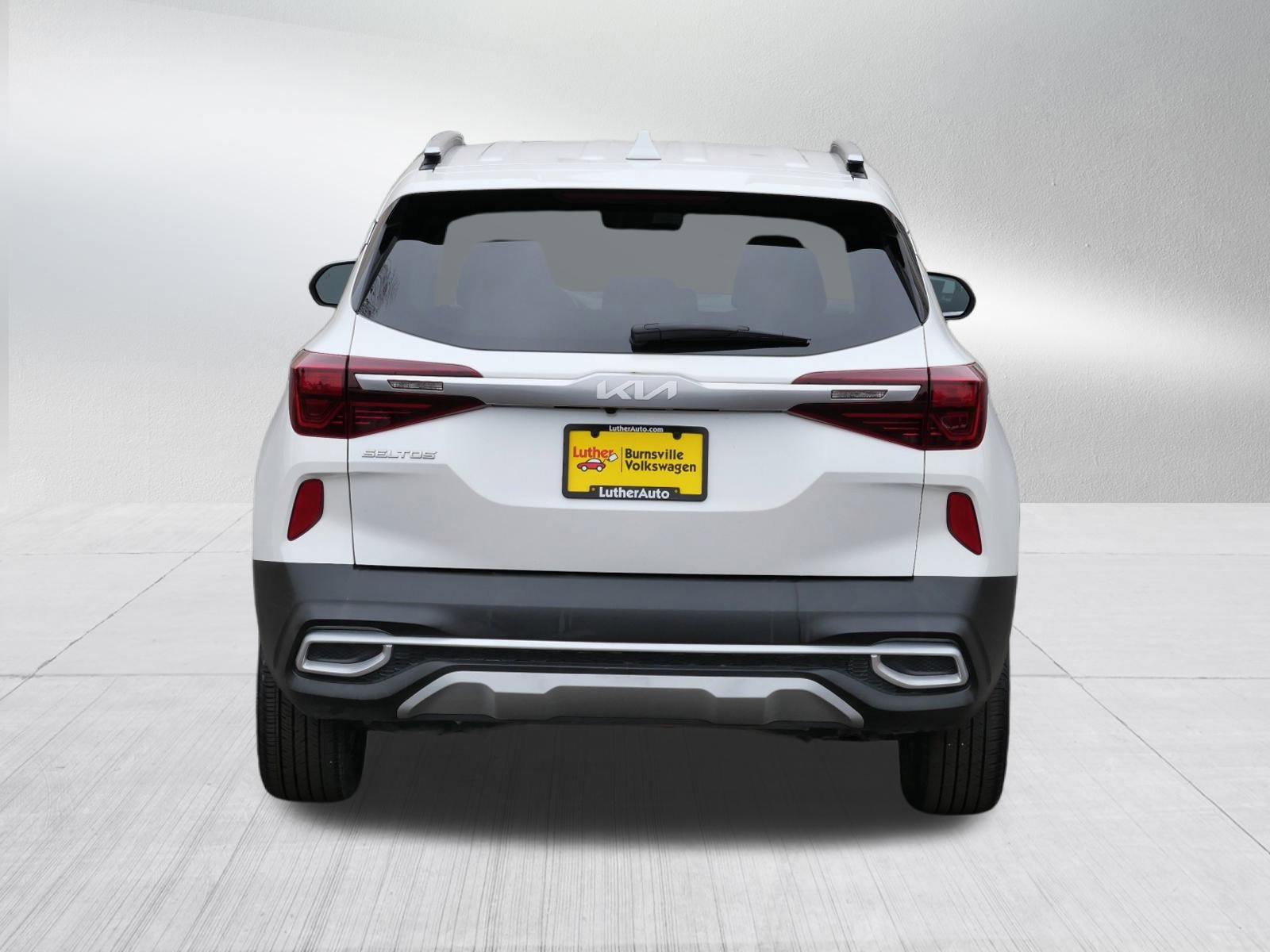 2022 Kia Seltos EX photo 3