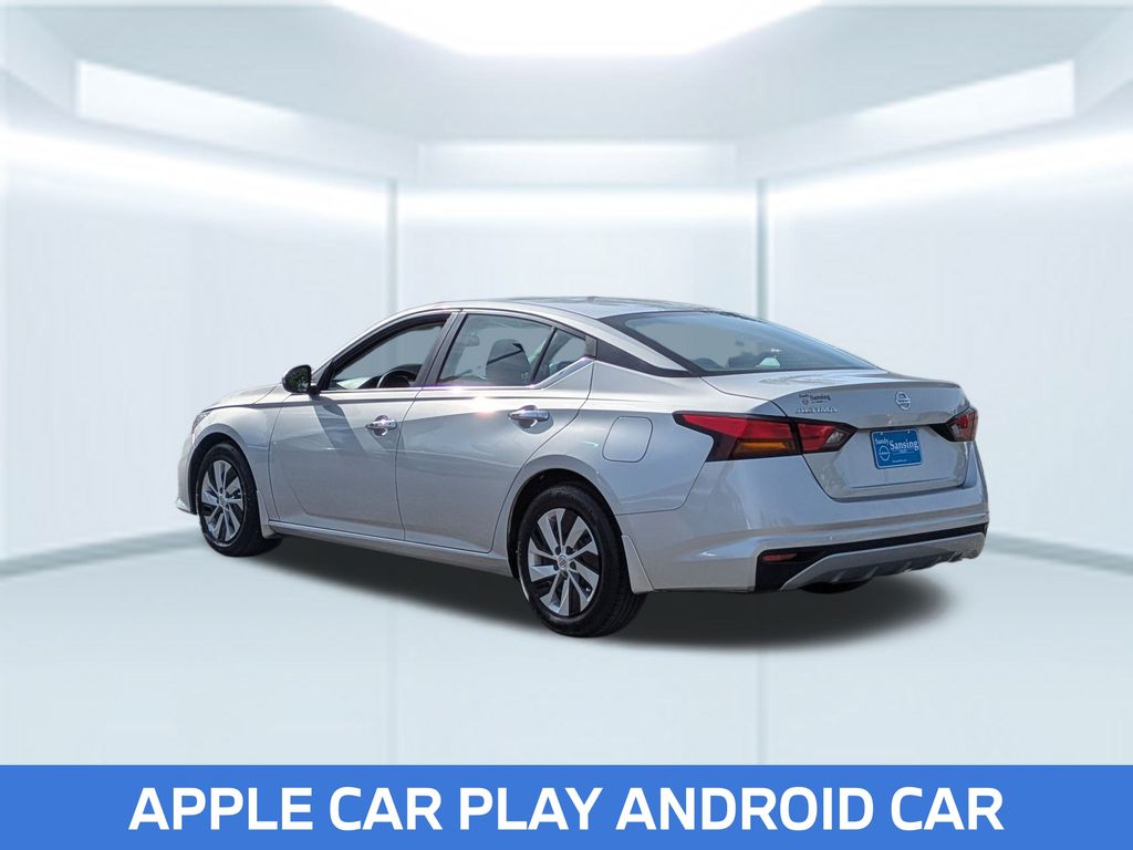 2021 Nissan Altima 2.5 S photo 3