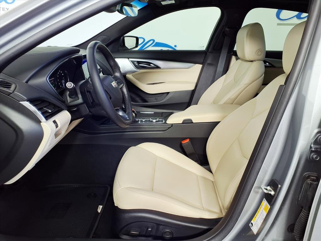 2023 Cadillac CT5 Luxury photo 16
