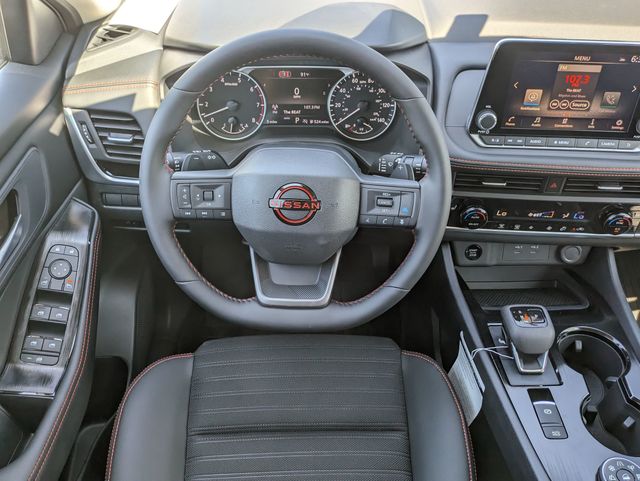 2026 Nissan Rogue SV photo 11