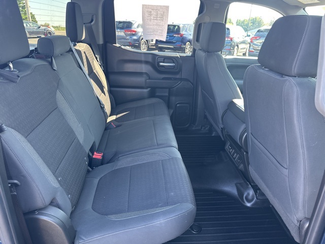 2019 Chevrolet Silverado 1500 LT photo 17
