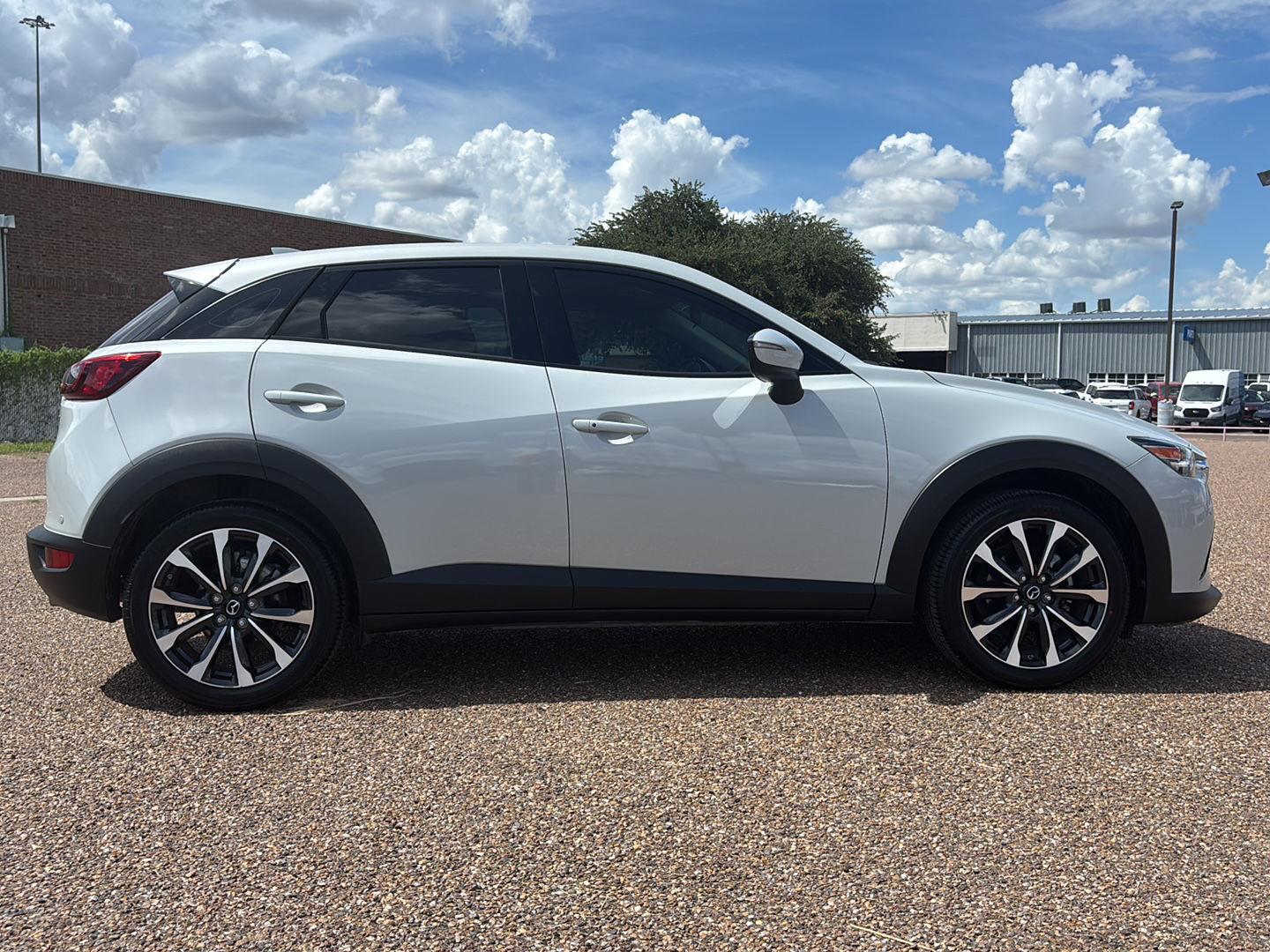 2019 Mazda CX-3 Touring photo 3