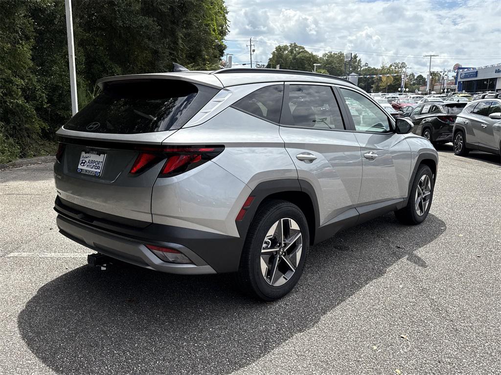2026 Hyundai Tucson SEL photo 2